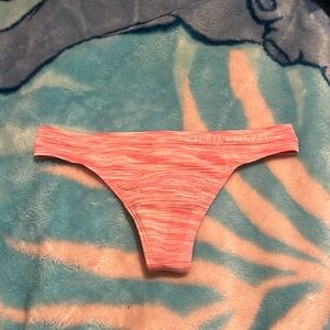 Victoria’s Secret Thong XS